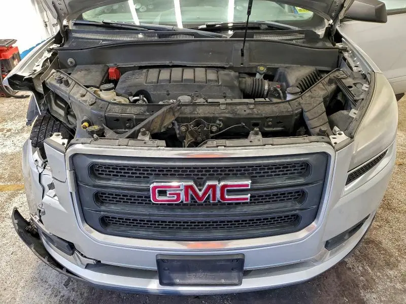 2015 GMC ACADIA SLE  