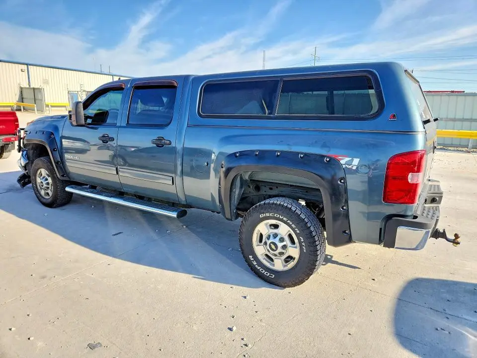 2011 CHEVROLET SILVERADO K2500 HEAVY DUTY LT  