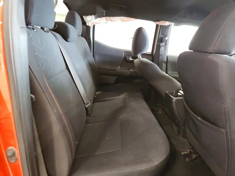 2018 TOYOTA TACOMA SR5 V6  