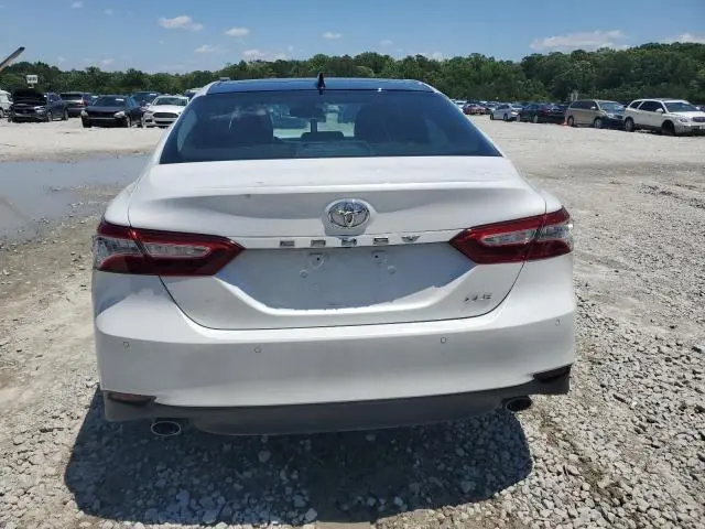 2018 TOYOTA CAMRY XSE  
