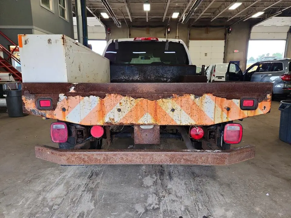 2012 NISSAN FRONTIER SV V6  
