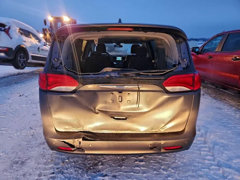 2018 CHRYSLER PACIFICA TOURING  
