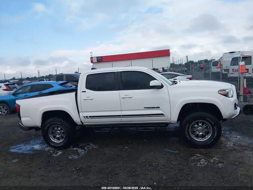 2022 TOYOTA TACOMA SR5 V6