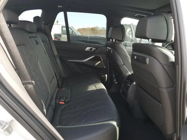 2024 BMW X5 XDRIVE40I  