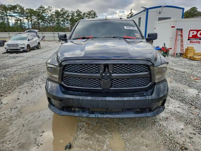 2014 RAM 1500 ST  