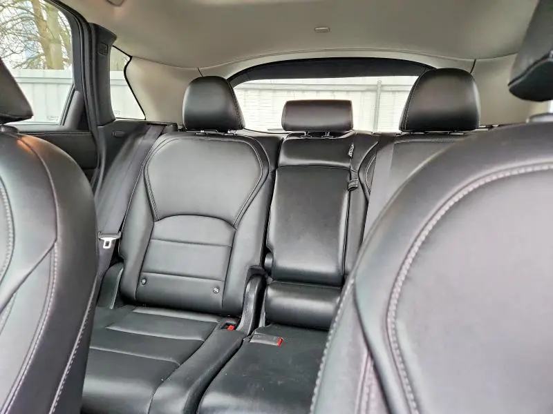 2019 INFINITI QX50 LUXE  