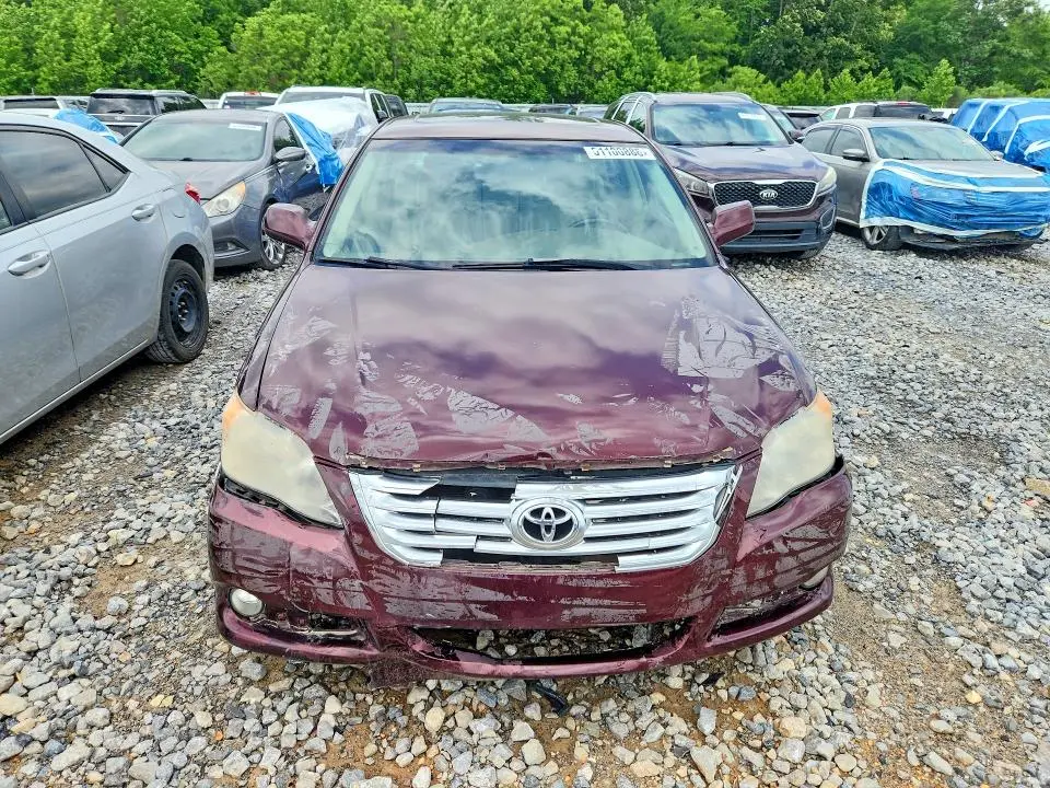2010 TOYOTA AVALON XL  