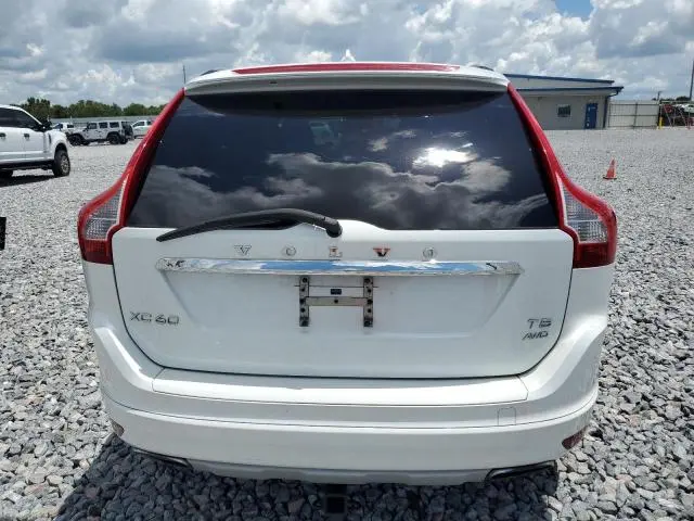 2016 VOLVO XC60 T5 PREMIER  