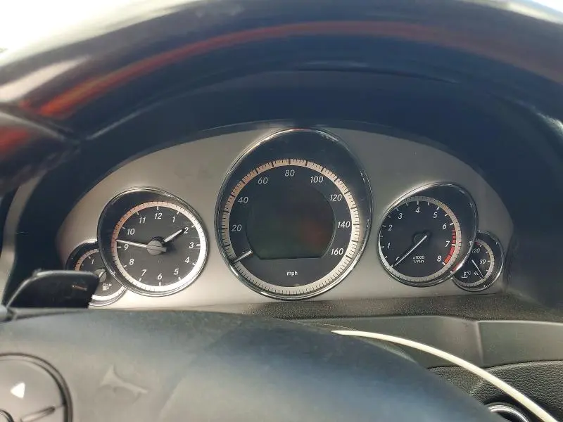 2011 MERCEDES-BENZ E 550  