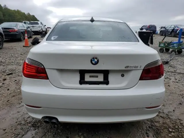 2010 BMW 528 I  