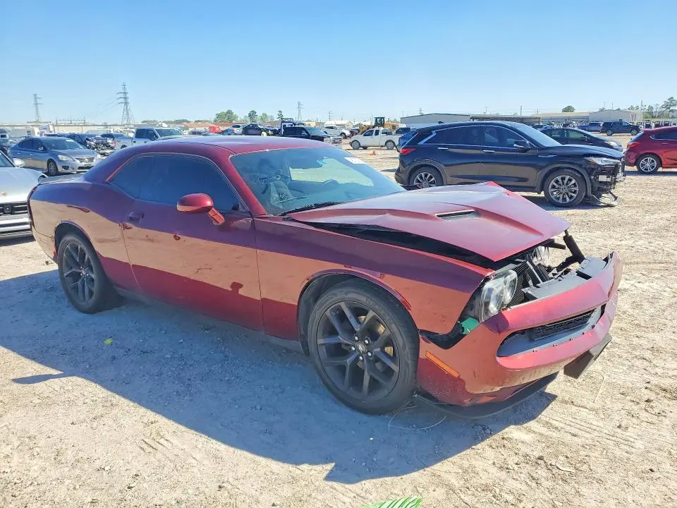 2021 DODGE CHALLENGER SXT  