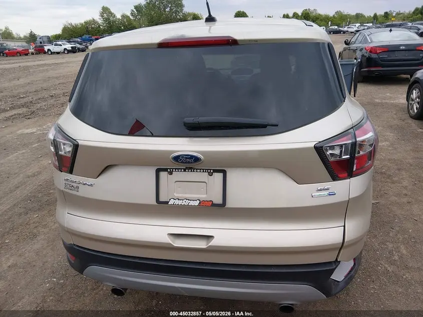 2017 FORD ESCAPE SE