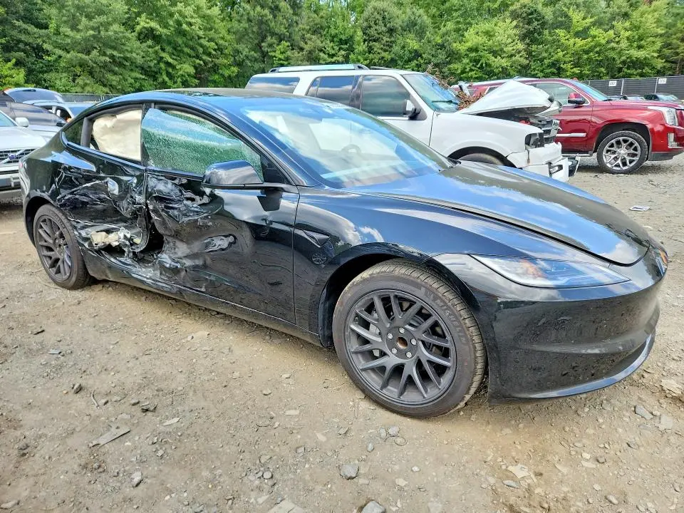 2026 TESLA MODEL 3   