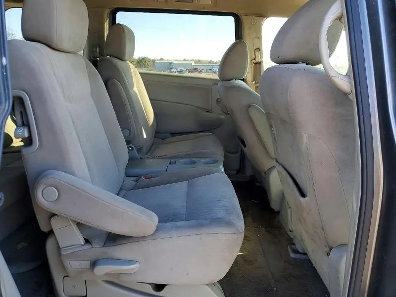 2016 NISSAN QUEST 3.5 SV  