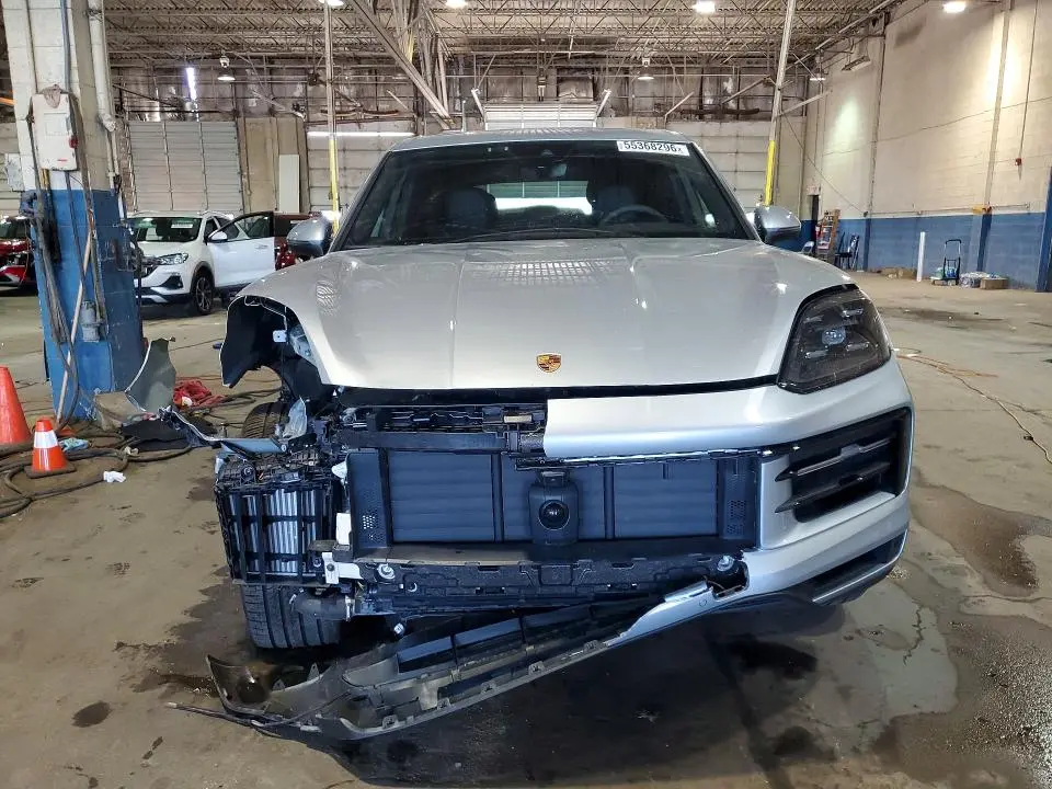 2026 PORSCHE CAYENNE   