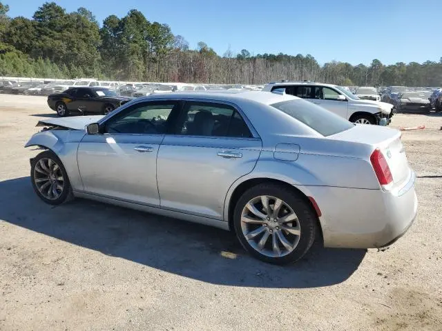 2020 CHRYSLER 300 LIMITED  