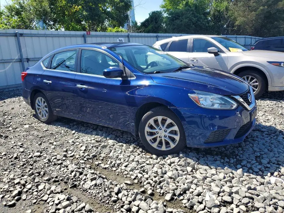2018 NISSAN SENTRA SV  
