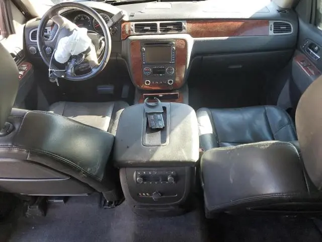 2011 CHEVROLET SUBURBAN K1500 LTZ  