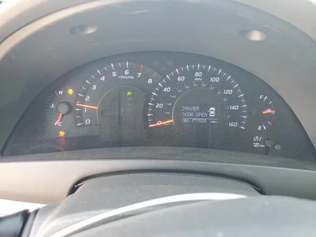 2010 TOYOTA CAMRY SE  