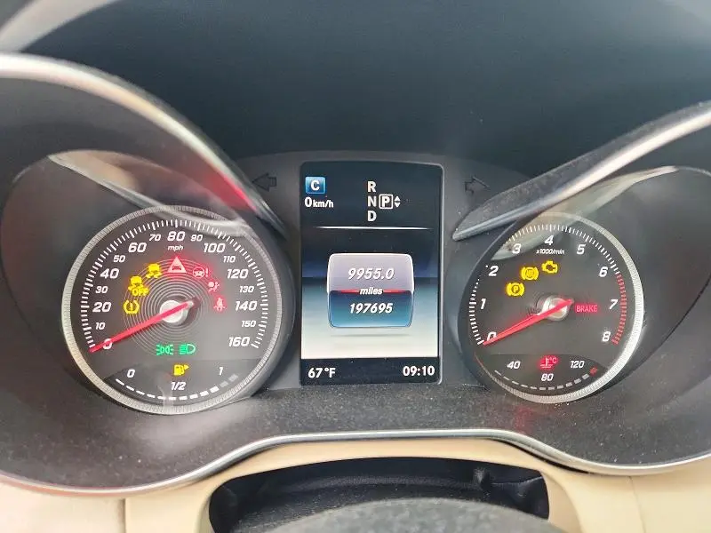 2015 MERCEDES-BENZ C 300  