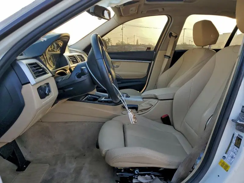 2014 BMW 320 I  