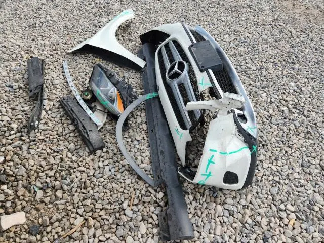 2015 MERCEDES-BENZ GLA 250  