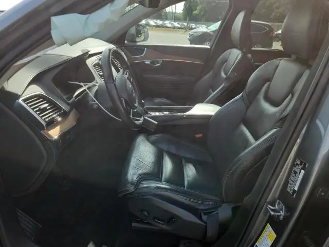 2018 VOLVO XC90 T6  