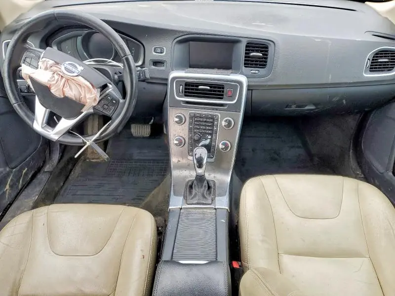 2016 VOLVO S60 PREMIER  