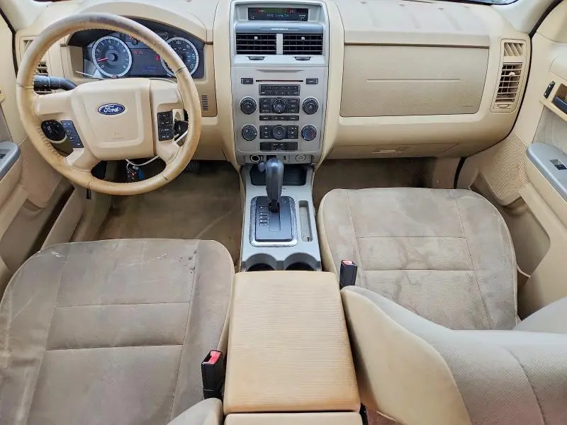 2010 FORD ESCAPE XLT  