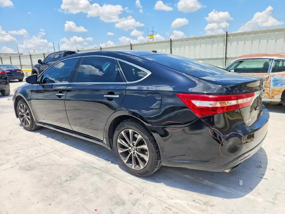2016 TOYOTA AVALON XLE  