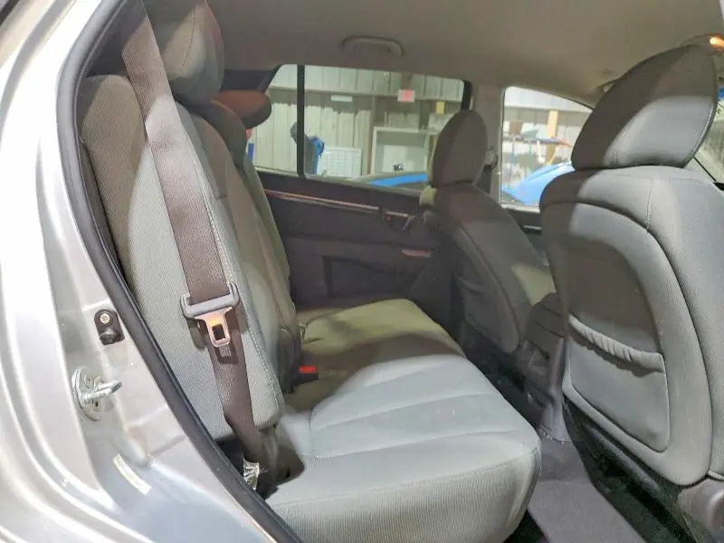 2010 HYUNDAI SANTA FE GLS  