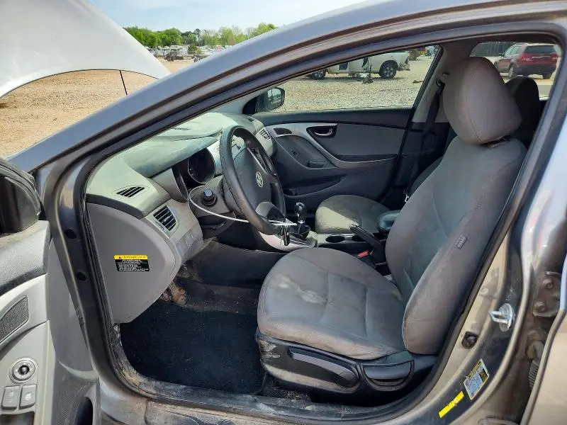 2013 HYUNDAI ELANTRA   