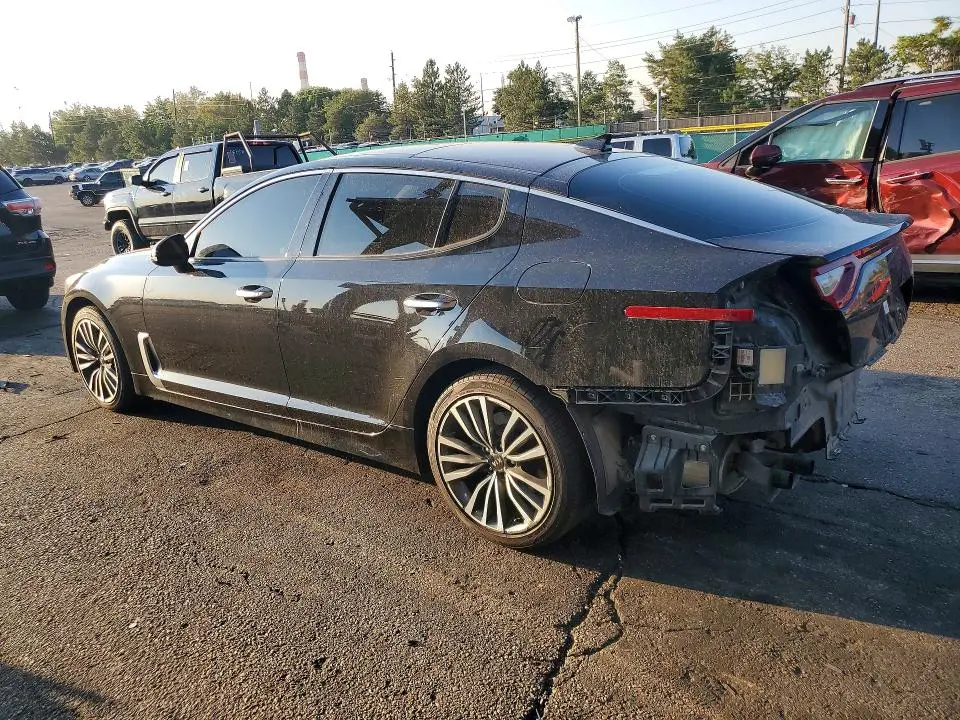 2018 KIA STINGER PREMIUM  