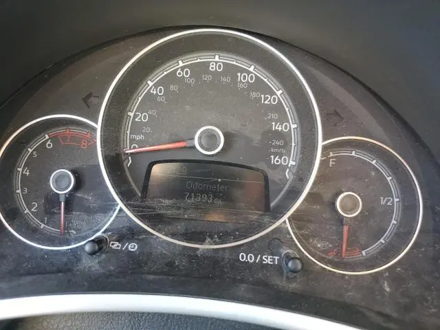 2017 VOLKSWAGEN BEETLE S/SE  