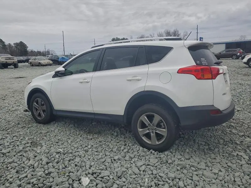 2015 TOYOTA RAV4 XLE  