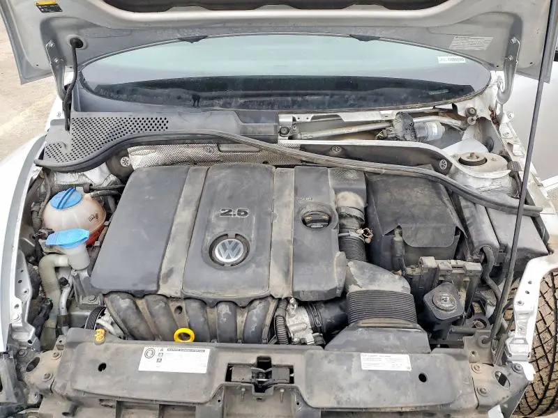 2014 VOLKSWAGEN BEETLE   