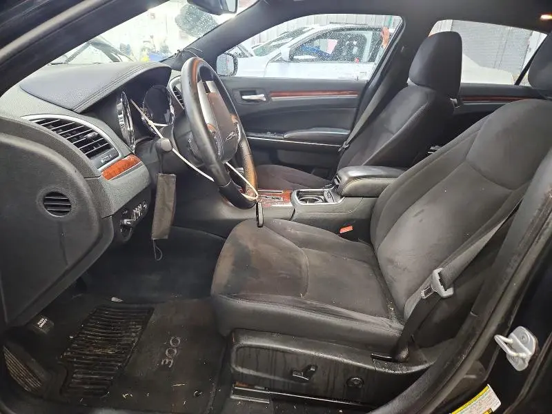 2012 CHRYSLER 300   