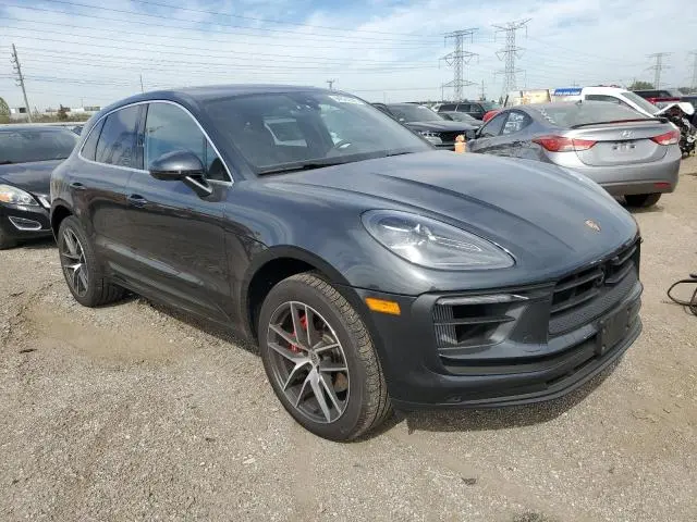 2025 PORSCHE MACAN S