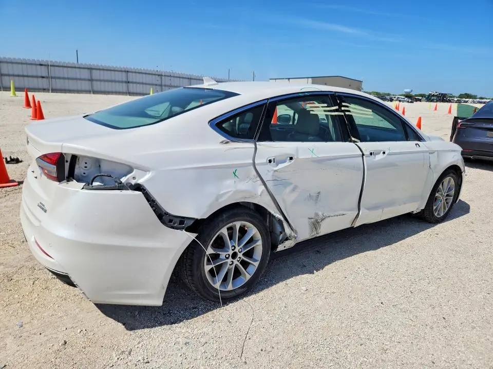 2019 FORD FUSION SEL  