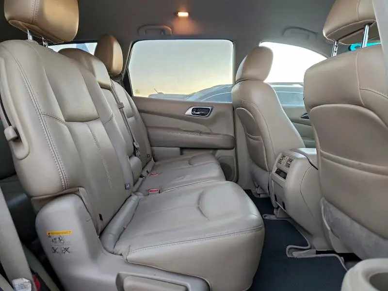 2014 NISSAN PATHFINDER S  