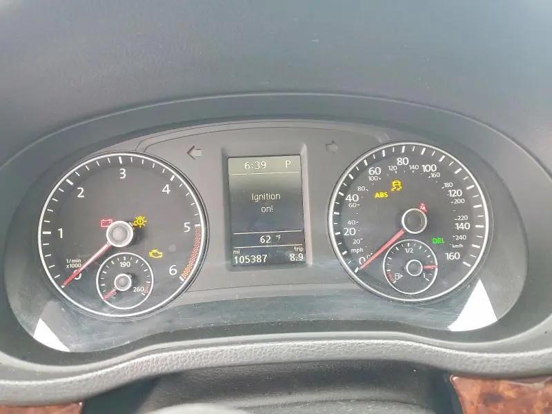 2013 VOLKSWAGEN PASSAT SEL  