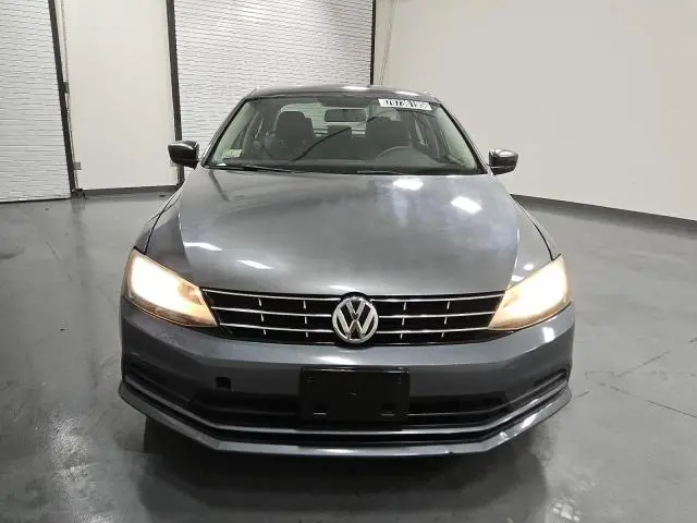 2015 VOLKSWAGEN JETTA SE  