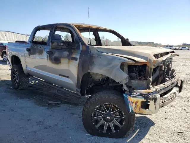 2014 TOYOTA TUNDRA CREWMAX SR5