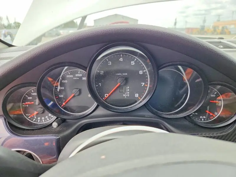 2012 PORSCHE PANAMERA 2  