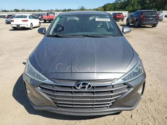 2019 HYUNDAI ELANTRA SE  
