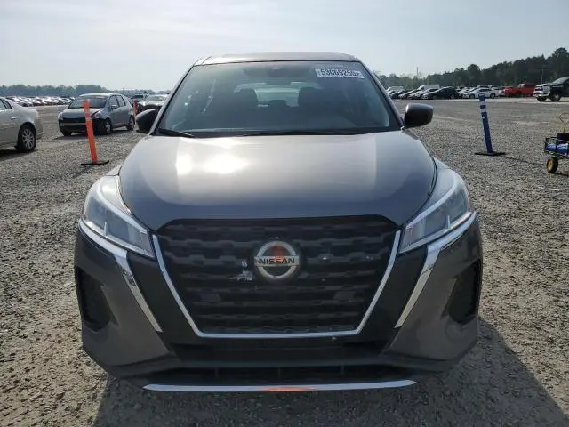 2021 NISSAN KICKS S  
