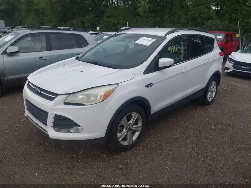 2016 FORD ESCAPE SE