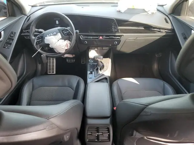 2024 KIA NIRO EX  