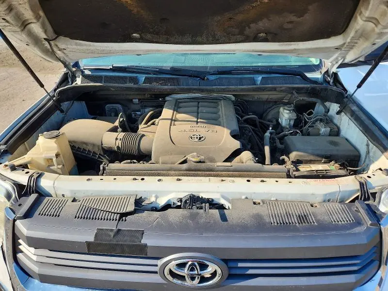 2015 TOYOTA TUNDRA SR5  