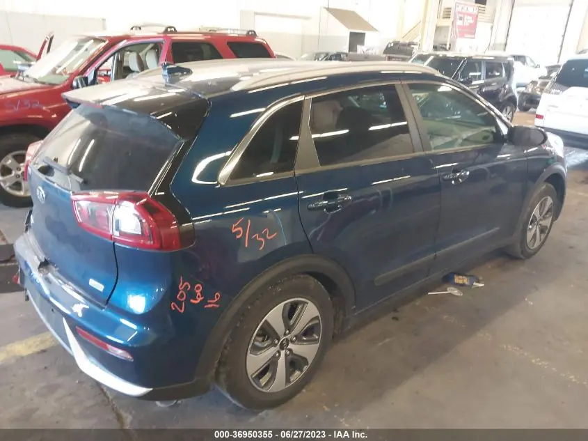 2018 KIA NIRO LX